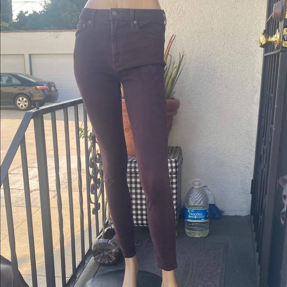 GAP Eggplant color Skinny Jeans Stretchy Mid-Rise